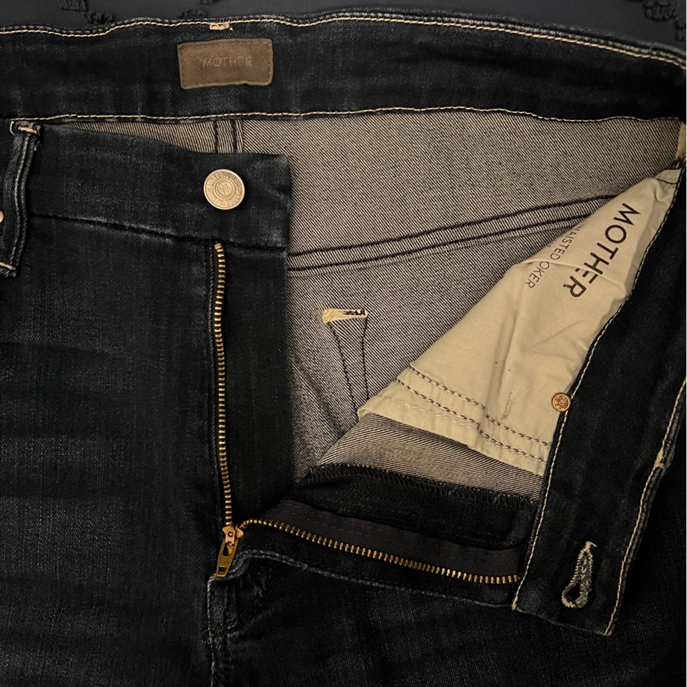 MOTHER High Waisted Looker Ankle Fray Jeans - Picture 8 of 11